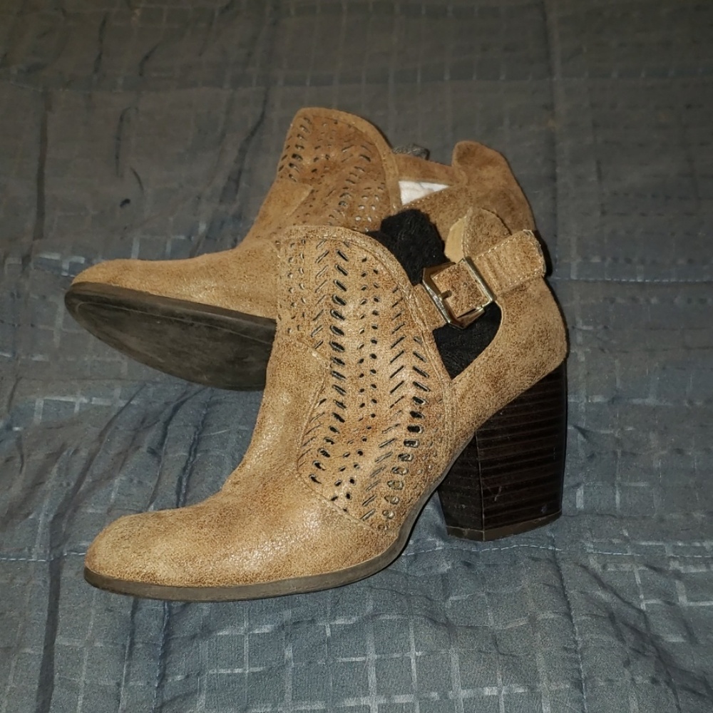 Ankle boots